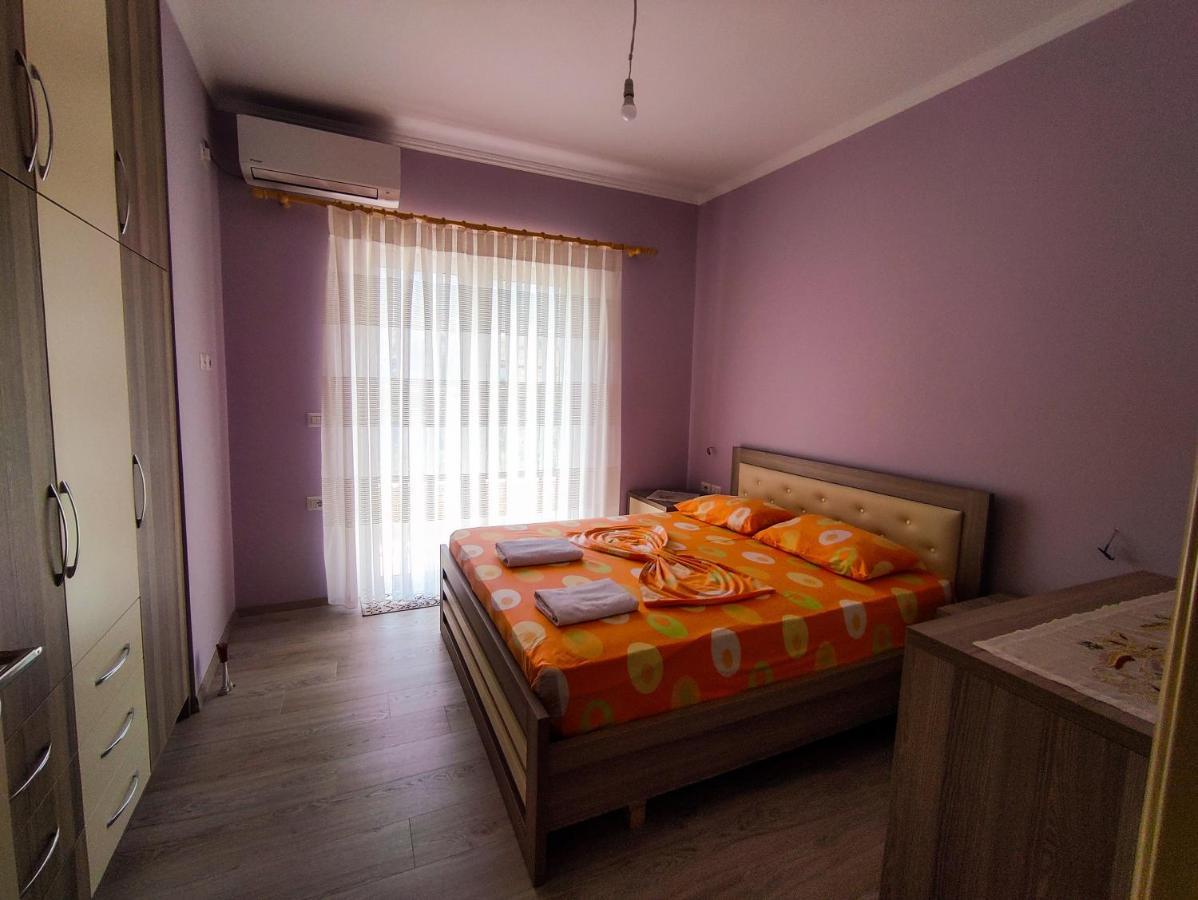 Cheerful 2 Bedroom Villa With Free Parking. Gjirokastër Eksteriør billede