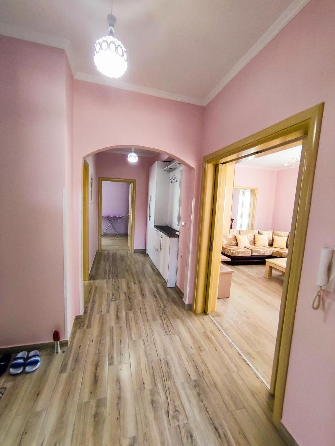 Cheerful 2 Bedroom Villa With Free Parking. Gjirokastër Eksteriør billede